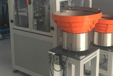 Célula de montagem da gaiola dos rolos de pintura